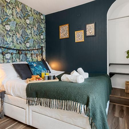 טיינמאות' Stylish 2 Bed Apartment Near Beach, Parking, Wifi, Netflix מראה חיצוני תמונה
