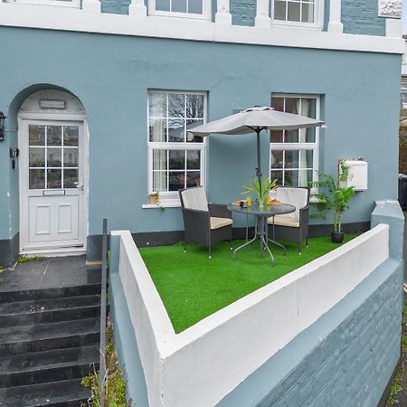 טיינמאות' Stylish 2 Bed Apartment Near Beach, Parking, Wifi, Netflix מראה חיצוני תמונה