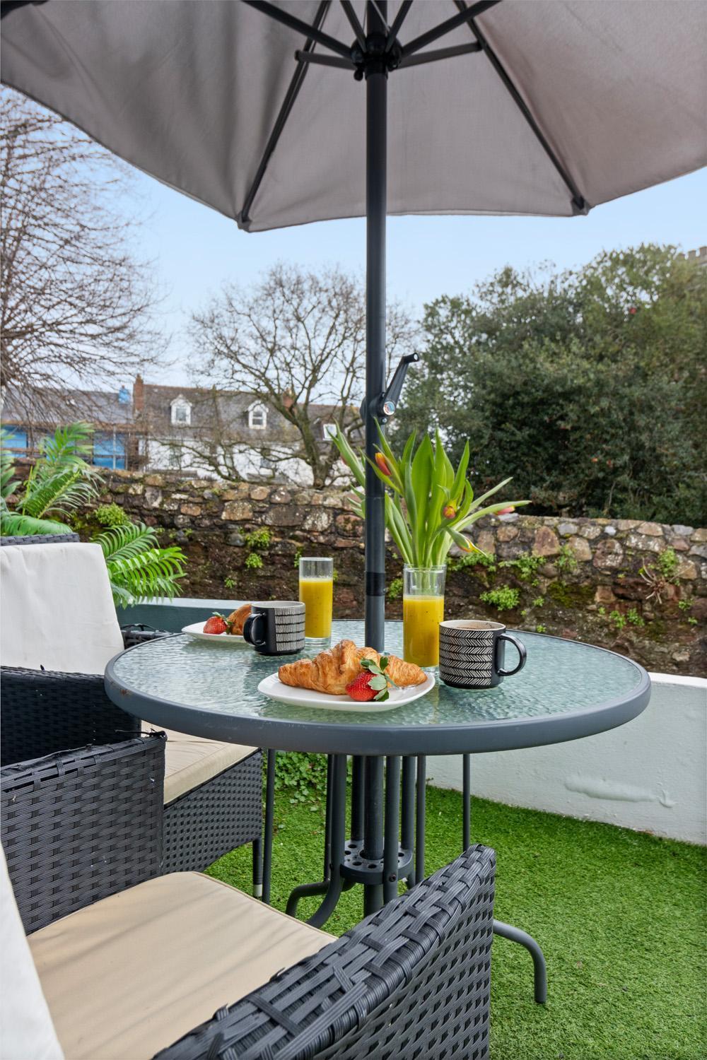 טיינמאות' Stylish 2 Bed Apartment Near Beach, Parking, Wifi, Netflix מראה חיצוני תמונה